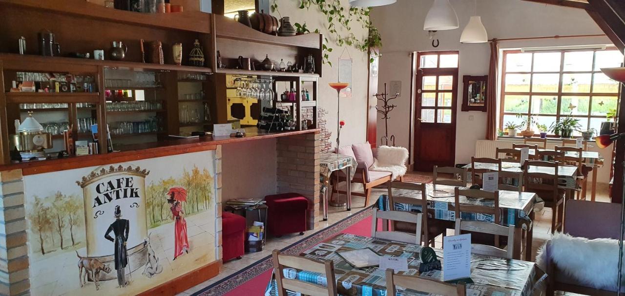Penzion U Dvou Panu Pernink Εξωτερικό φωτογραφία
